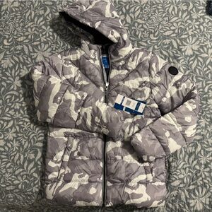 Perry Ellis Gray and White Camo Puffer Jacket